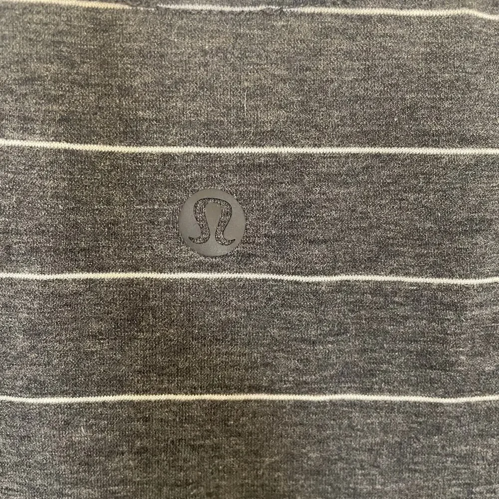 Lululemon Emerald Long Sleeve Top Gray White Stripe Pima‎ Cotton 8